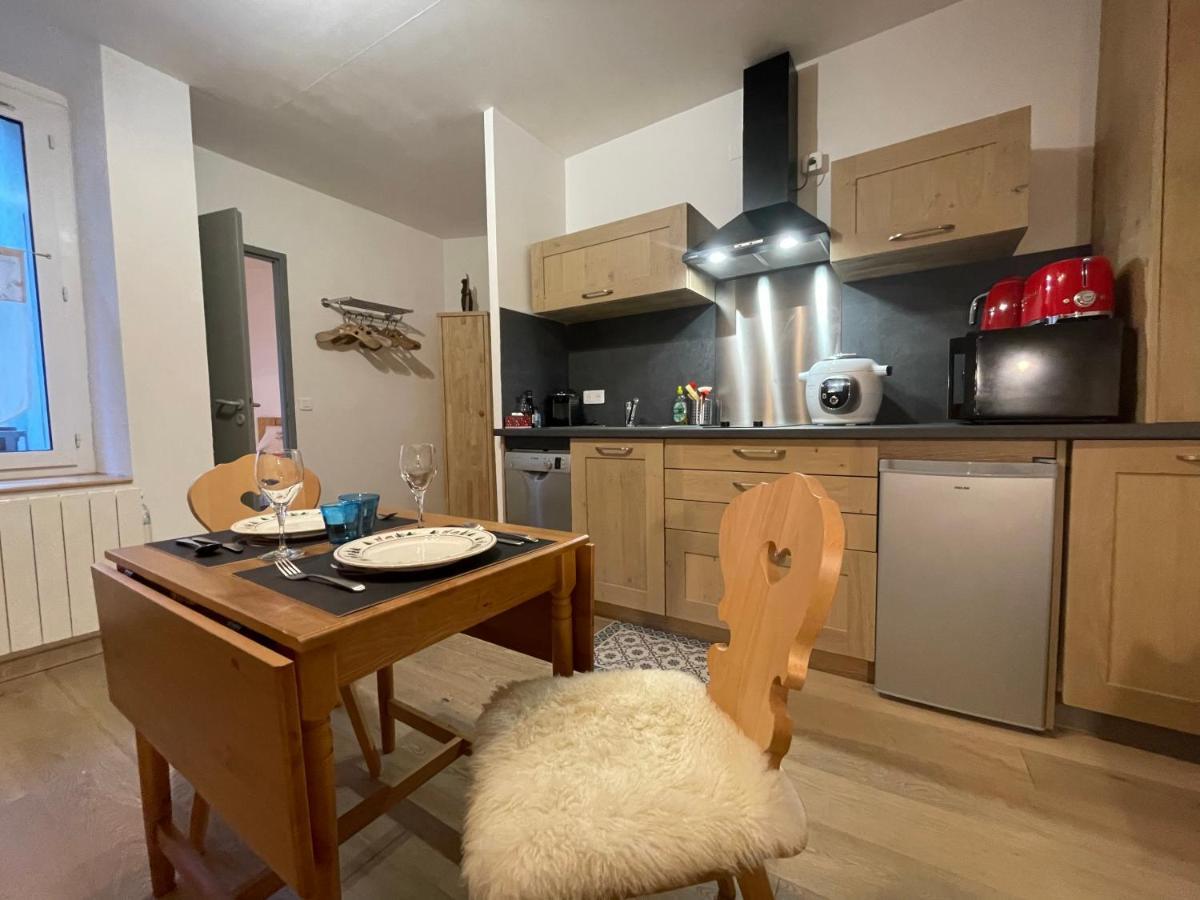 T2 30M2 Plein Centre, Lit Fait, Linge Fourni, Wifi Apartment Cauterets Exterior foto